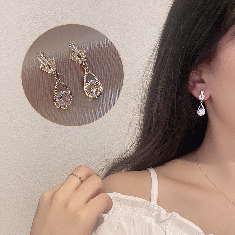 Earrings small temperament earrings