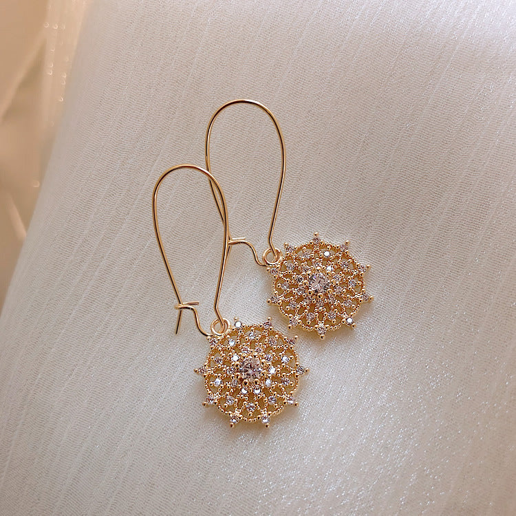 Earrings small temperament earrings