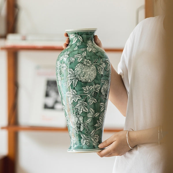 High-temperature Ceramic Accent Piece For The Entrywaya Green Vase
